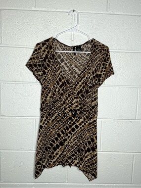 < Y2K New Directions Patterned Tie Back Short Sleeve Blouse >